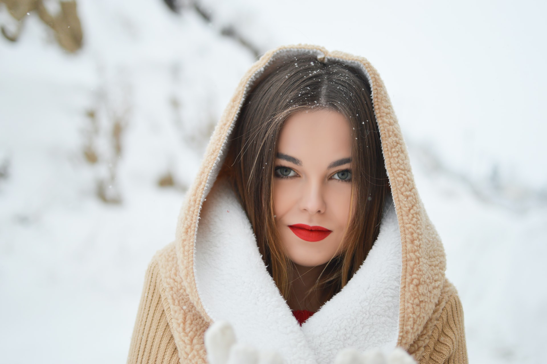 tamara-bellis-JTtWu85K9So-unsplash